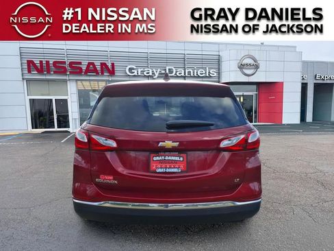 Used 2020 Chevrolet Equinox LT image 6