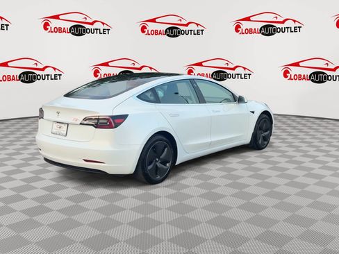 Used 2020 Tesla Model 3 Standard Range RWD image 8