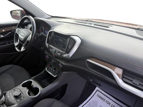Used 2019 GMC Terrain SLE w/ Driver Convenience Package image 8