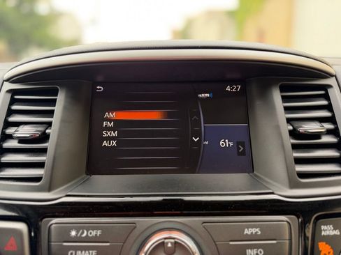 Used 2019 Nissan Pathfinder S AWD/4WD image 31