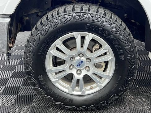 Used 2016 Ford F150 Lariat AWD/4WD image 11