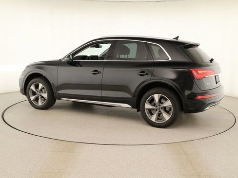 Certified 2023 Audi Q5 Premium Plus AWD/4WD image 3
