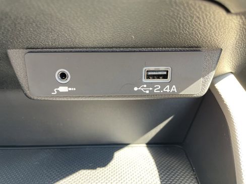 Used 2025 Subaru Forester image 21