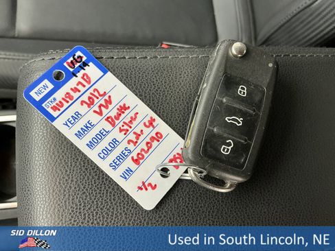 Used 2012 Volkswagen Beetle 2.5 image 7