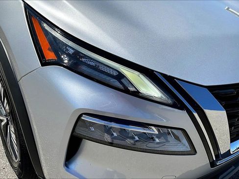 Used 2023 Nissan Rogue SV AWD/4WD image 34
