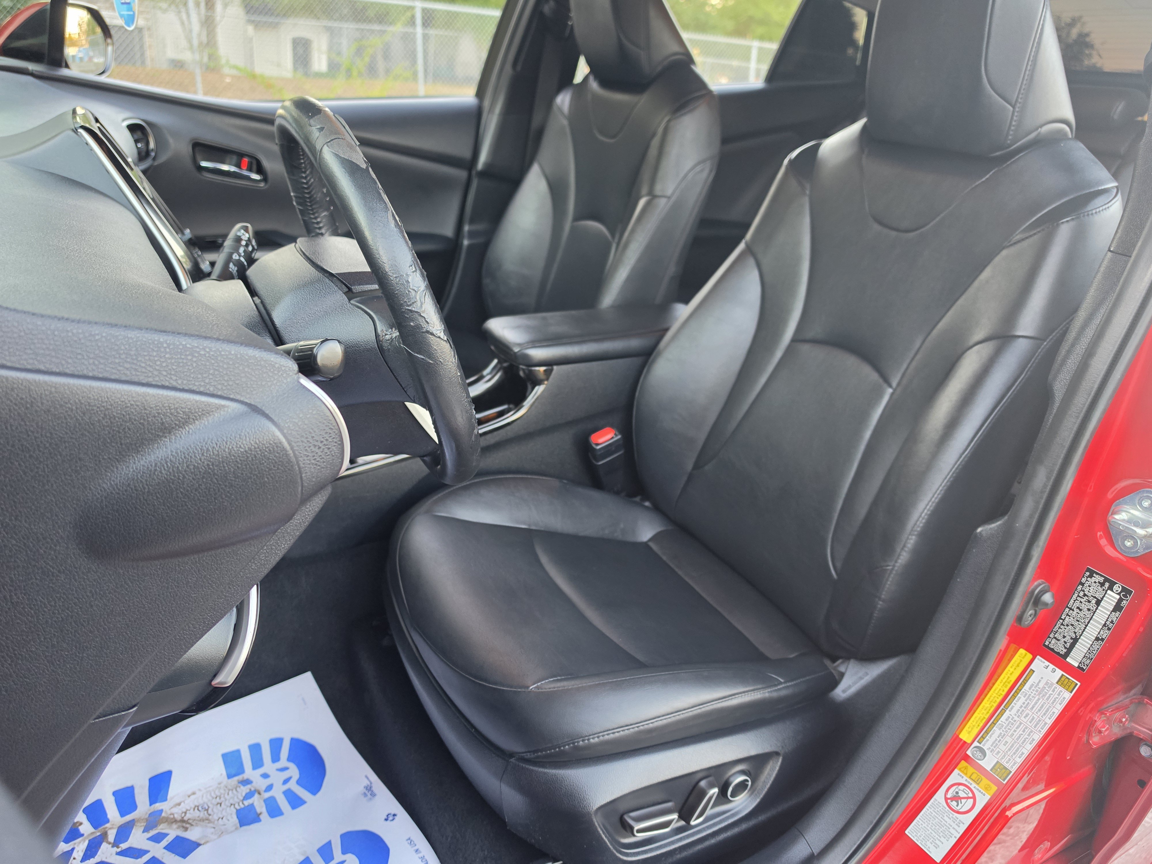 Used 2016 Toyota Prius Four FWD image 25