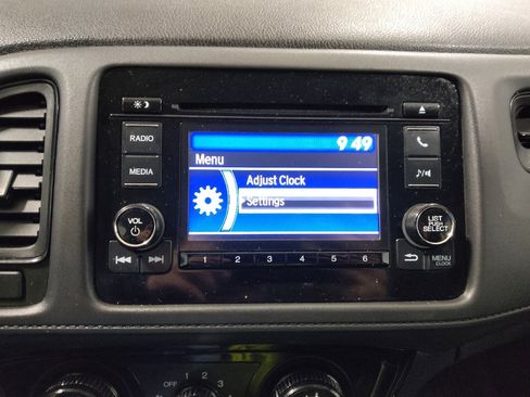 Used 2020 Honda HR-V LX image 25