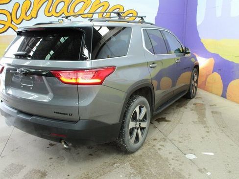 Used 2019 Chevrolet Traverse LT image 8