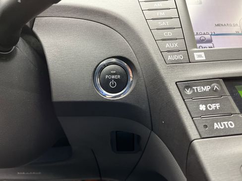 Used 2011 Toyota Prius Four w/ Navigation Pkg FWD image 19