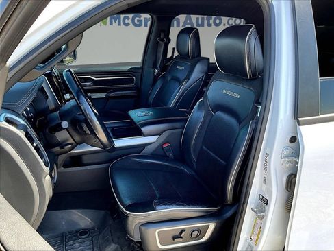 Used 2023 RAM 1500 Laramie AWD/4WD image 25