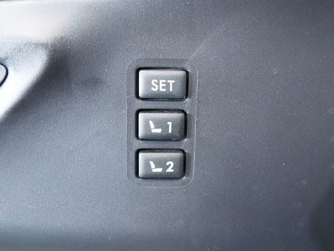 Used 2023 Subaru Ascent Onyx Edition Limited image 18