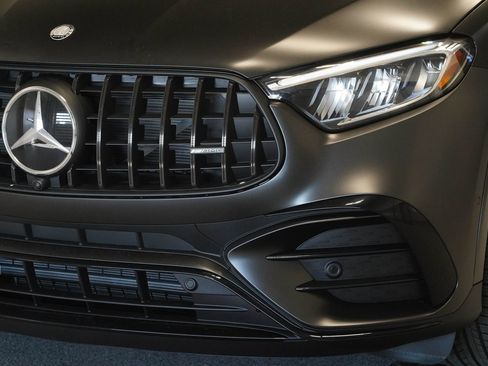New 2026 Mercedes-Benz GLC 43 AMG 4MATIC Coupe image 8