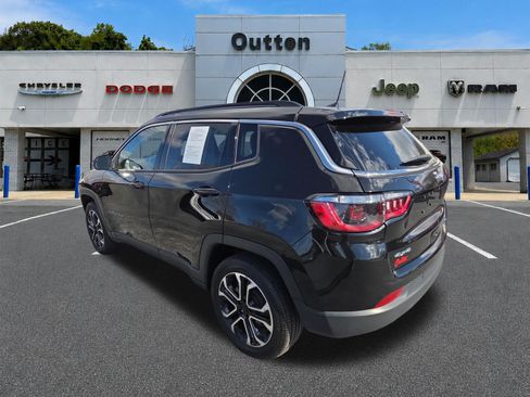 Certified 2022 Jeep Compass Limited AWD/4WD image 6