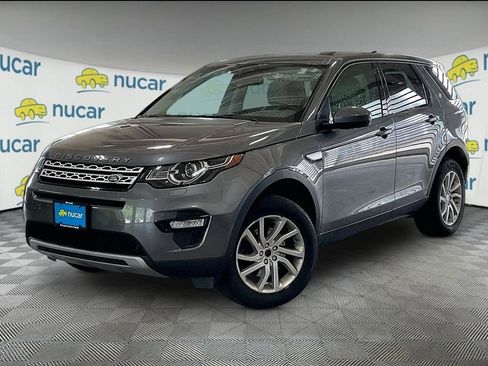 Used 2019 Land Rover Discovery Sport HSE AWD/4WD image 3