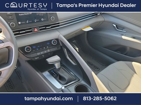 Certified 2025 Hyundai Elantra Sport w/ Cargo Package image 30