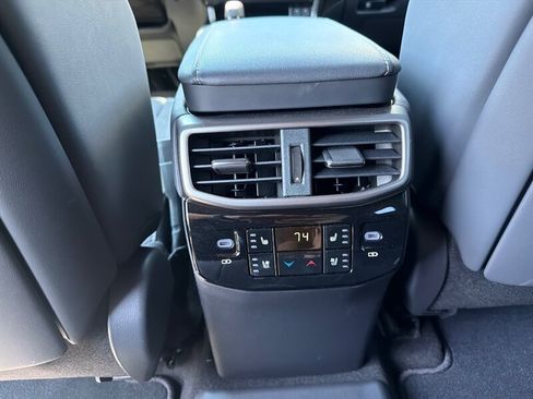 Used 2025 Lexus RX 450h AWD w/ Luxury Package image 26