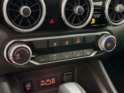 Used 2024 Nissan Sentra SV image 23