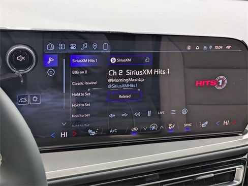 New 2026 Chevrolet Traverse LT w/ Sun and Wheel Package image 17