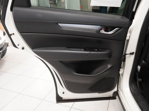 Used 2021 MAZDA CX-5 Touring image 24