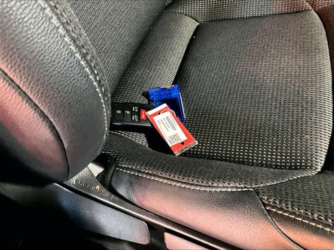 Used 2024 Toyota bZ4X XLE w/ Weather Package image 31