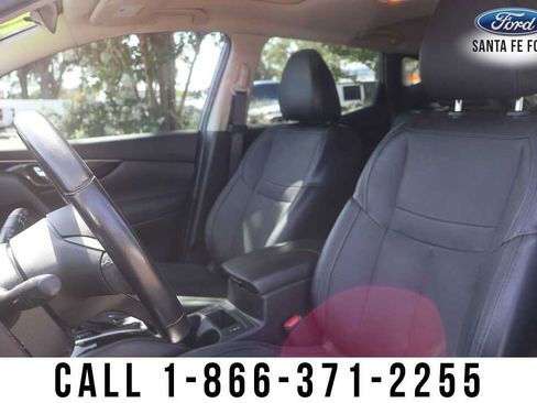 Used 2018 Nissan Rogue Sport SL w/ SL Premium Package FWD image 14