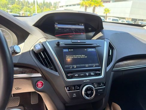 Used 2019 Acura MDX SH-AWD w/ Advance Package image 6