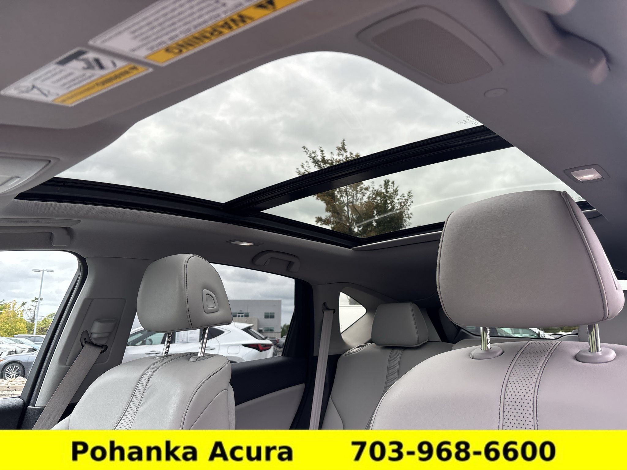 Used 2019 Acura RDX w/ Technology Package AWD/4WD image 17