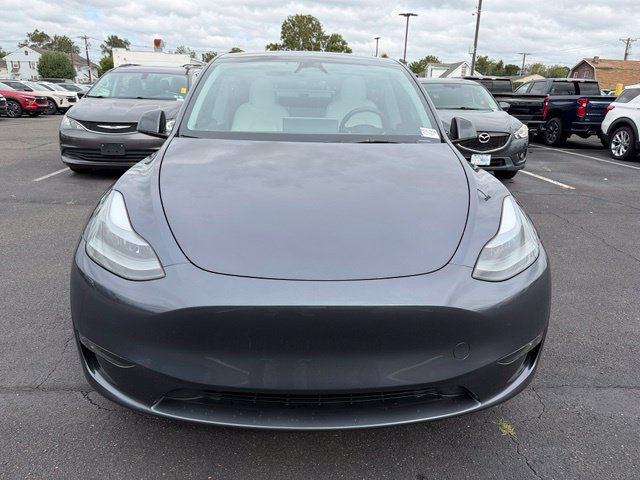 Used 2023 Tesla Model Y Long Range AWD/4WD image 2