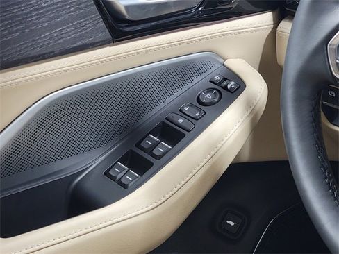 New 2026 Acura MDX w/ Advance Package image 19