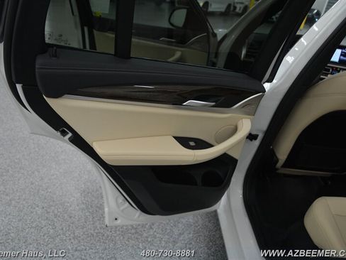 Used 2024 BMW X3 M40i w/ Premium Package image 39