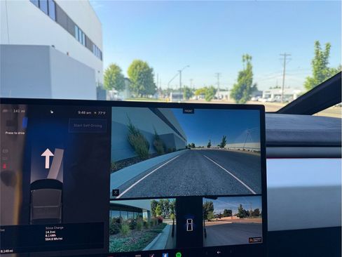 Used 2024 Tesla Cybertruck Cyberbeast AWD/4WD image 16