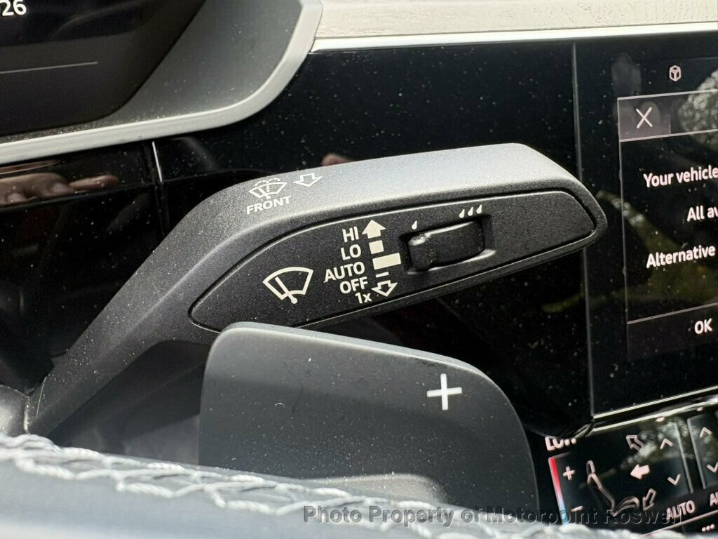 Used 2022 Audi e-tron Premium w/ Convenience Plus Package AWD/4WD image 19