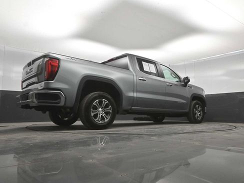 Used 2026 GMC Sierra 1500 SLT AWD/4WD image 44