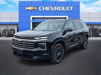 Certified 2025 Chevrolet Traverse LT w/ Sun and Wheel Package video 2