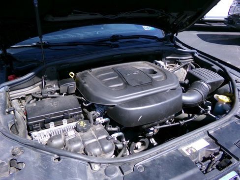 Used 2021 Jeep Grand Cherokee Laredo image 27