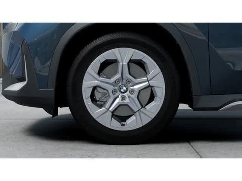 New 2026 BMW X1 xDrive28i AWD/4WD image 8
