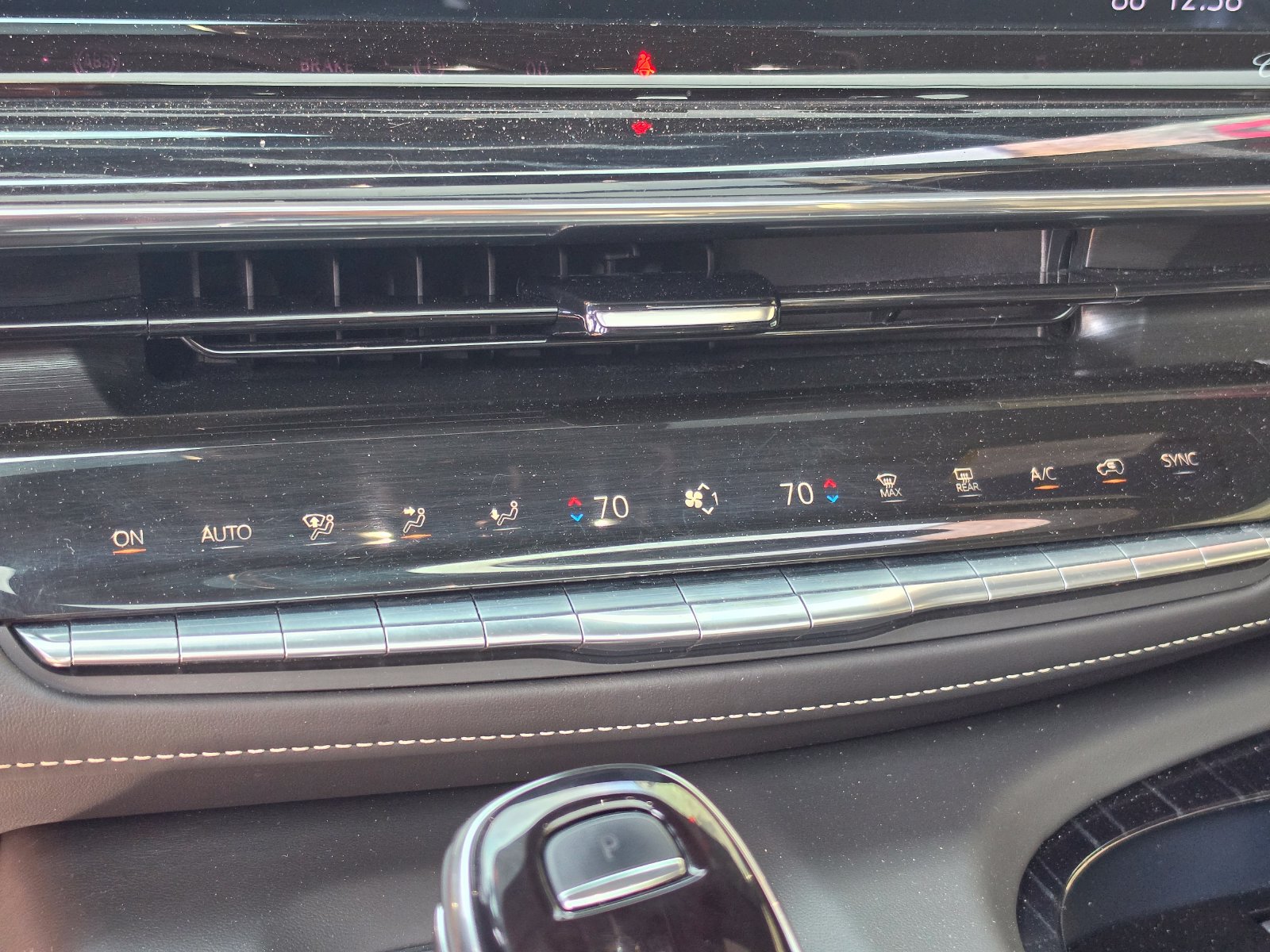 Used 2024 Cadillac Escalade V w/ LPO, ONYX Package AWD/4WD image 15