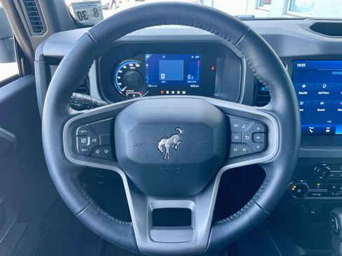 Used 2024 Ford Bronco Black Diamond AWD/4WD image 20