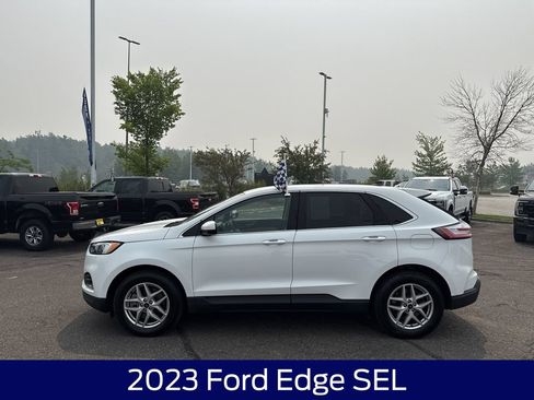 Used 2023 Ford Edge SEL AWD/4WD image 9
