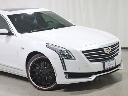 Used 2016 Cadillac CT6 Luxury image 2