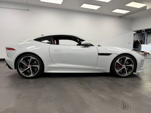 Used 2017 Jaguar F-TYPE R AWD/4WD image 13