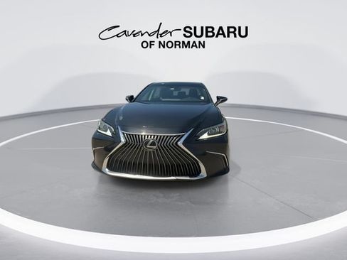Used 2019 Lexus ES 350 w/ Premium Package FWD image 4