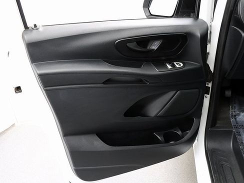 Used 2019 Mercedes-Benz Metris image 18