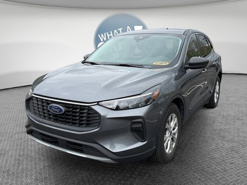 Used 2024 Ford Escape Active FWD image 8