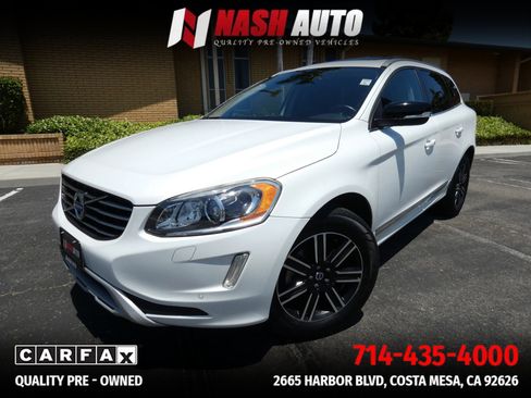 Used 2017 Volvo XC60 T5 Dynamic w/ Preferred Option Package FWD image 18