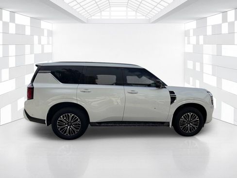 Certified 2025 Nissan Armada SL w/ Captain's Chari Seat Package RWD image 8
