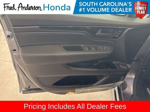 New 2026 Honda Odyssey Touring image 5
