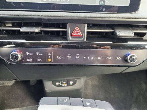 New 2025 Kia EV6 Light image 21
