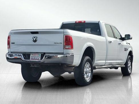 Used 2018 RAM 2500 Laramie w/ Convenience Group AWD/4WD image 4