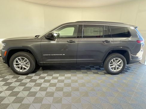 New 2025 Jeep Grand Cherokee L Laredo w/ Luxury Tech Group I image 5